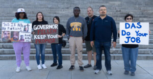 Mental health techs protest working conditions, safety at Nebraska psychiatric hospital