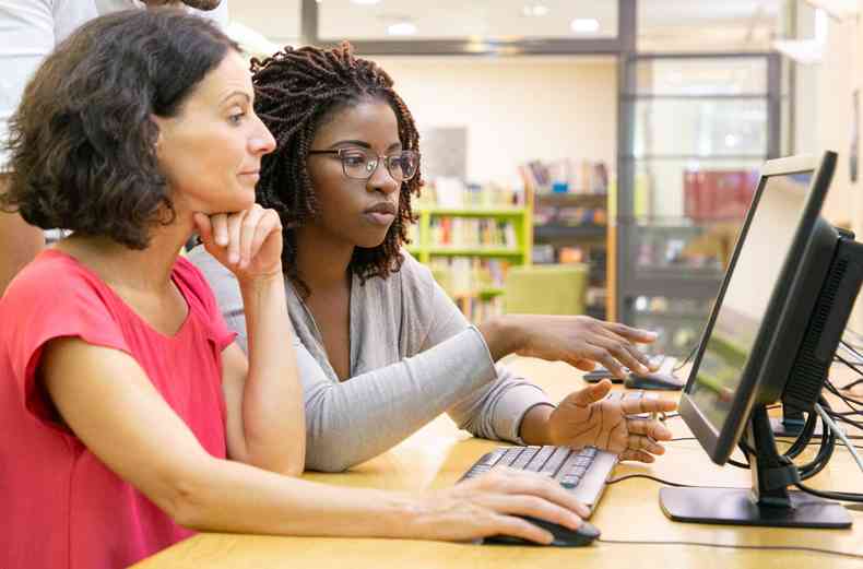 ‘Elas na rede’: curso gratuito para jovens está com inscrições abertas