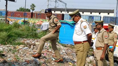 Gorakhpur News: गोरखपुर में अब सड़क पर नहीं खड़े होंगे ऑटो, एडीजी ने किया निरीक्षण