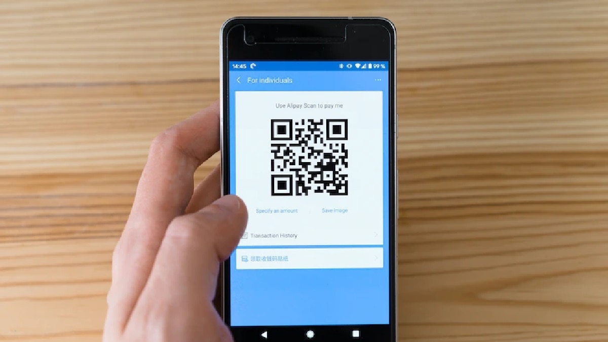 QR Code करते हैं स्कैन, तो कभी भी हो सकता है आपके साथ Scam, क्या है पूरा मामला?