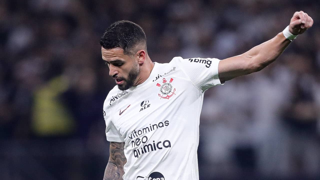 Renato Augusto relembra saída do Corinthians ao futebol chinês: “Não me arrependo”