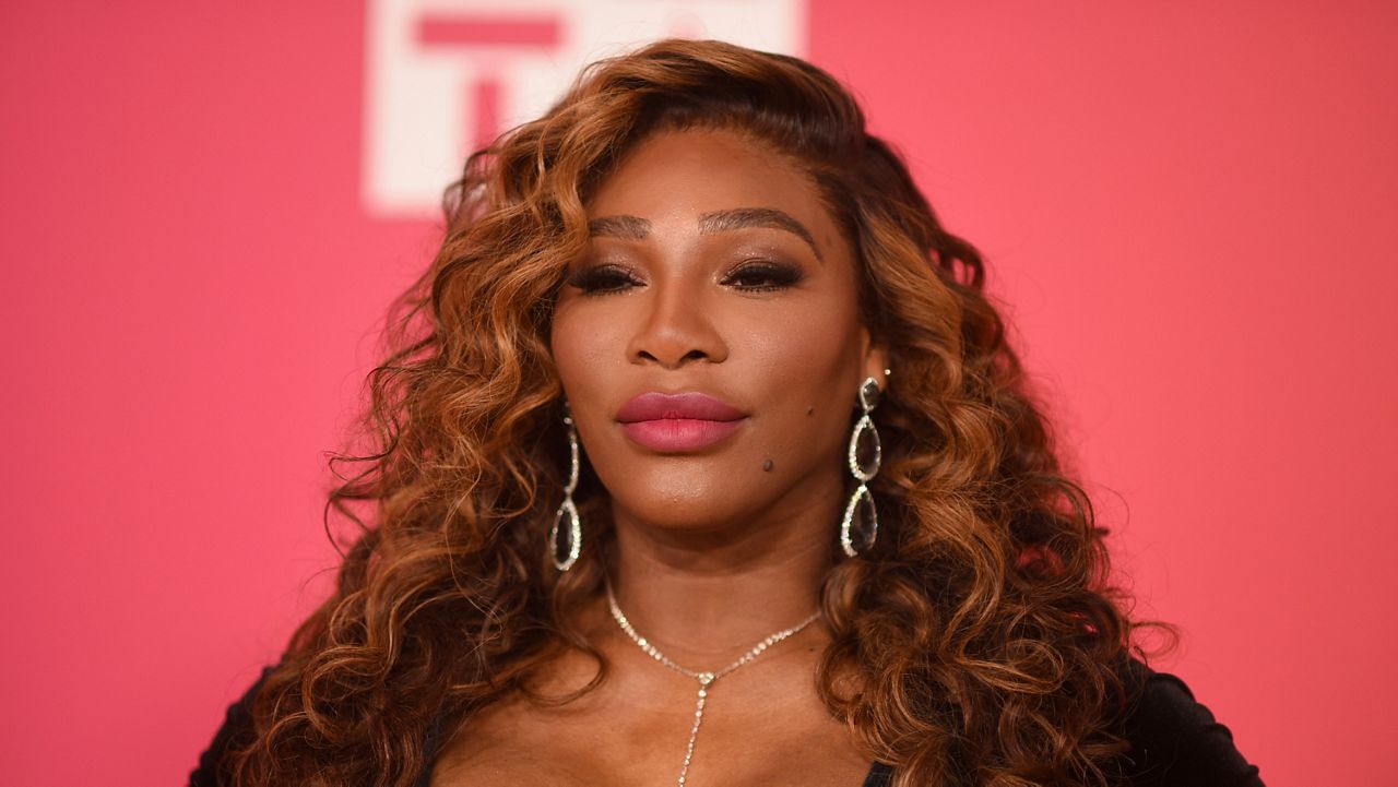 Serena Williams has a 2-book deal