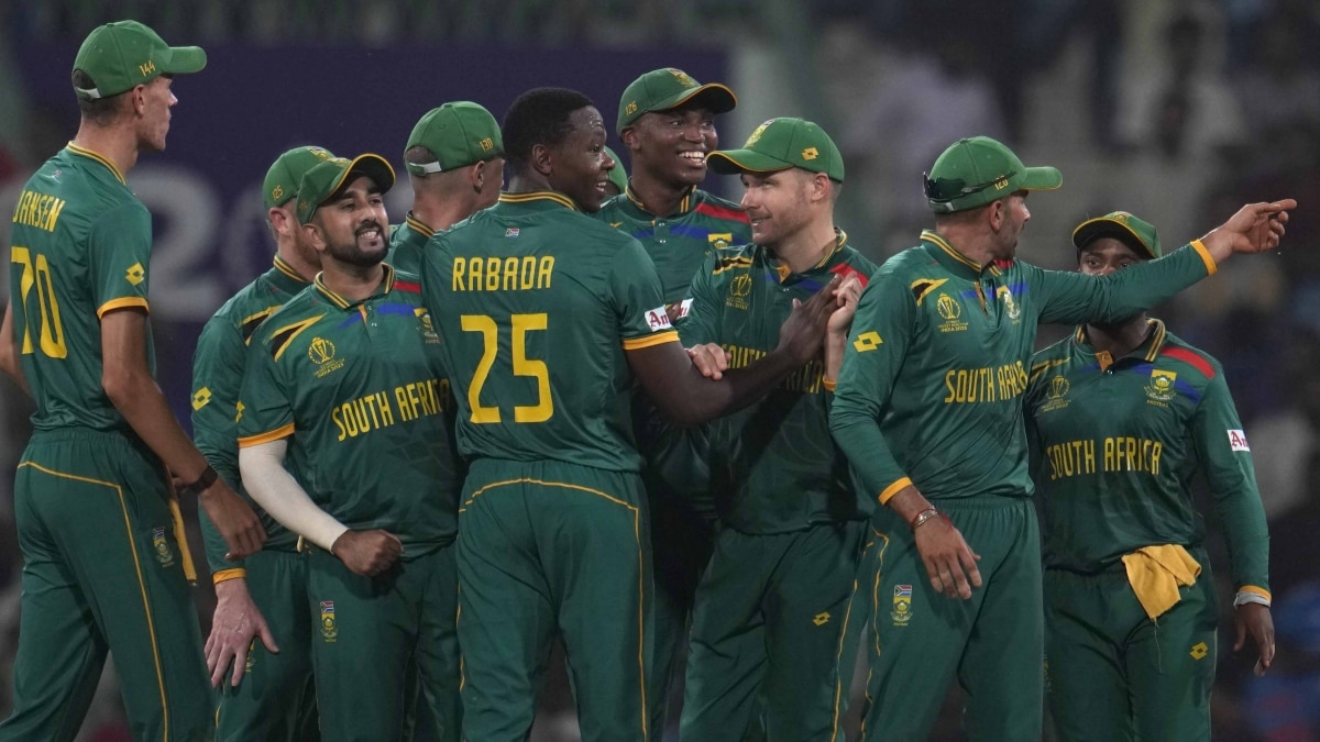 SA vs NED World Cup Live Score: दक्ष‍िण अफ्रीका ने जीता टॉस, नीदरलैंड्स की टीम करेगी पहले बल्लेबाजी… देखें प्लेइंग XI