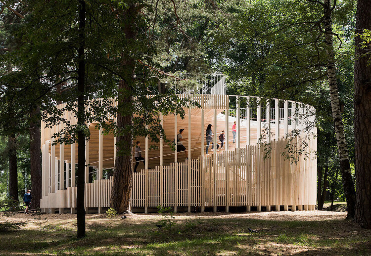 Sustainability and Innovation in Ephemeral Architecture: 15 Wooden Pavilions