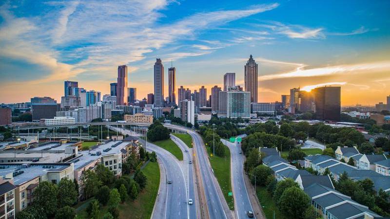 Viral food critic Keith Lee visits Atlanta, sharing his experience on metro Atlanta restaurants