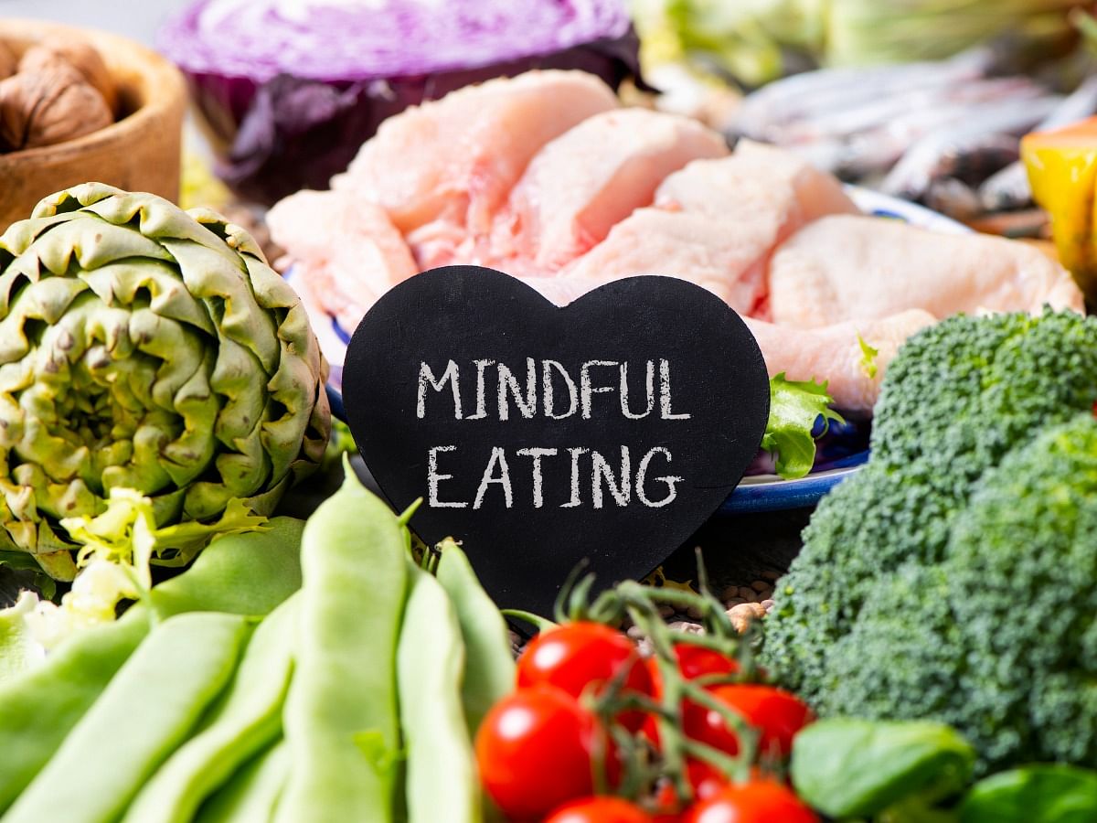 7 Tips For Mindful Eating During the Festive Season