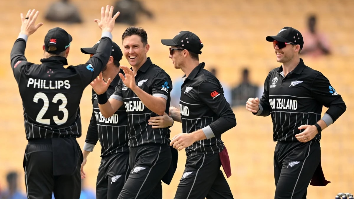 NZ vs AFG World Cup 2023 Live Score: अफगान‍िस्तान ने जीता टॉस, न्यूजीलैंड की बल्लेबाजी… केन व‍िल‍ियमसन OUT, देखें प्लेइंग 11