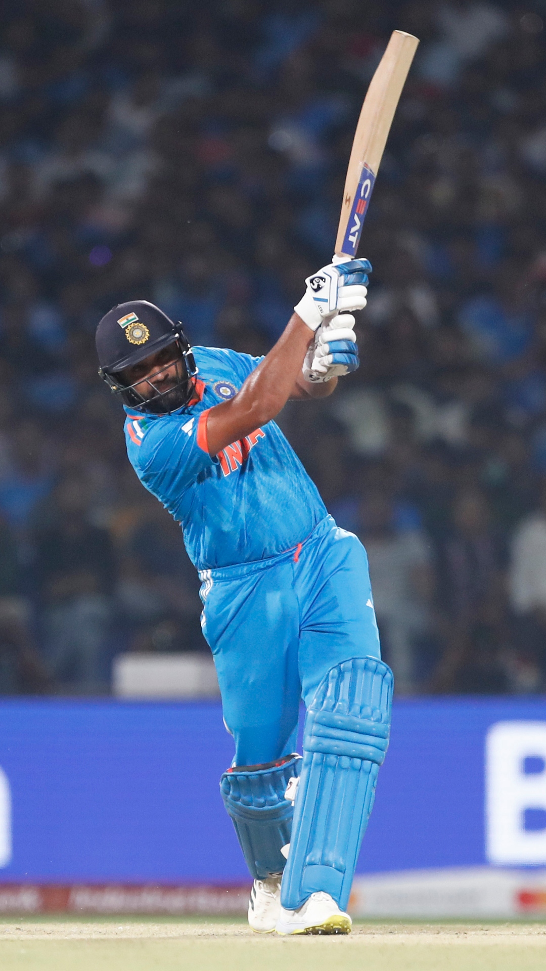 इंटरनेशनल क्रिकेट के इतिहास में सबसे ज्यादा छक्के उड़ाने वाले दुनिया के टॉप बल्लेबाज