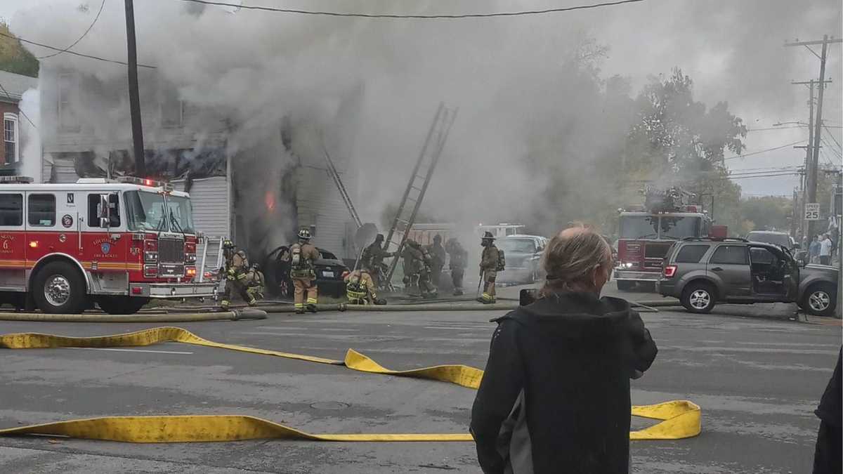 Portland neighborhood tavern engulfed in flames