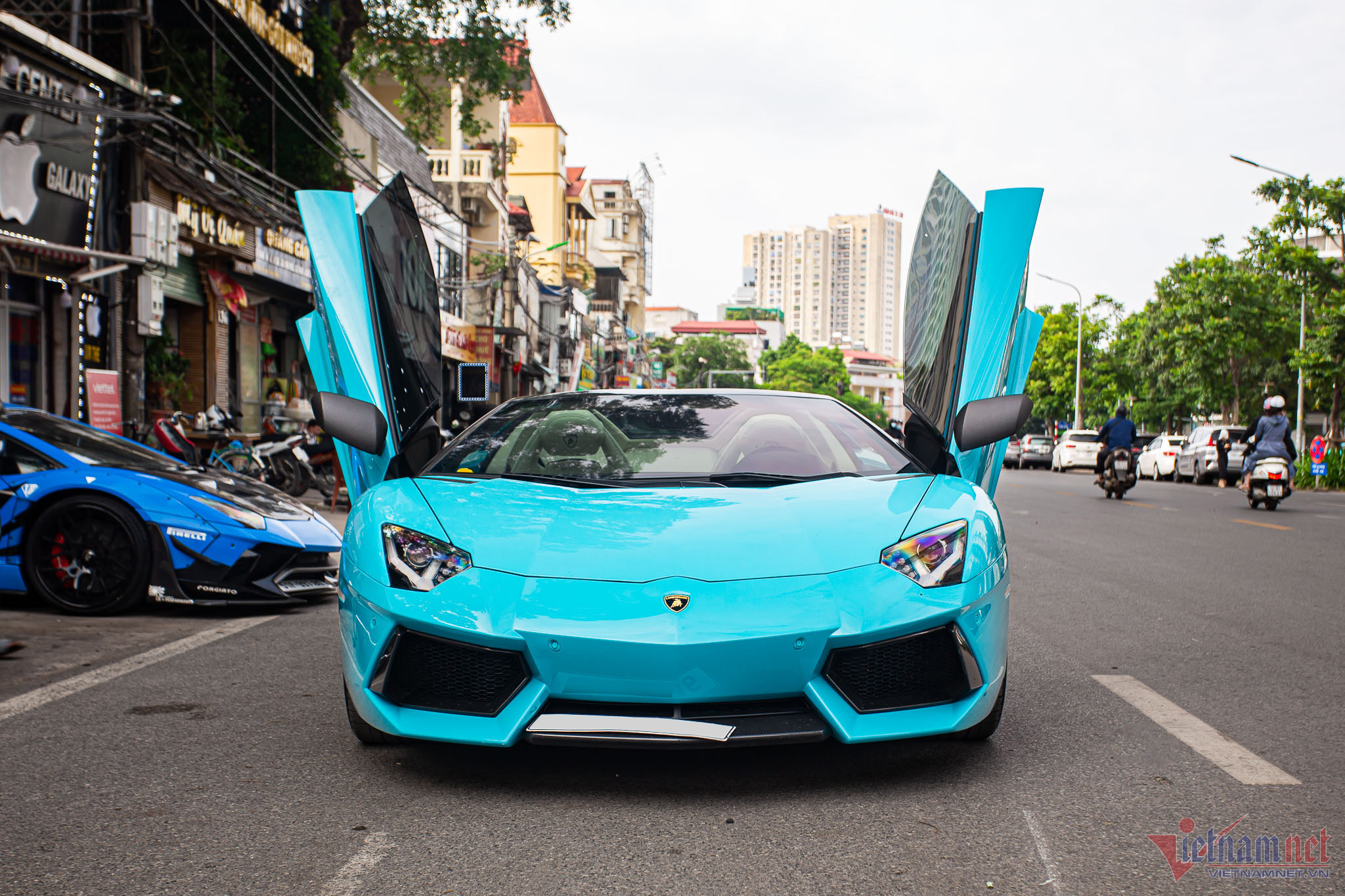 Siêu xe Lamborghini Aventador một thời của dân chơi Đắk Lắk bán giá gần 20 tỷ