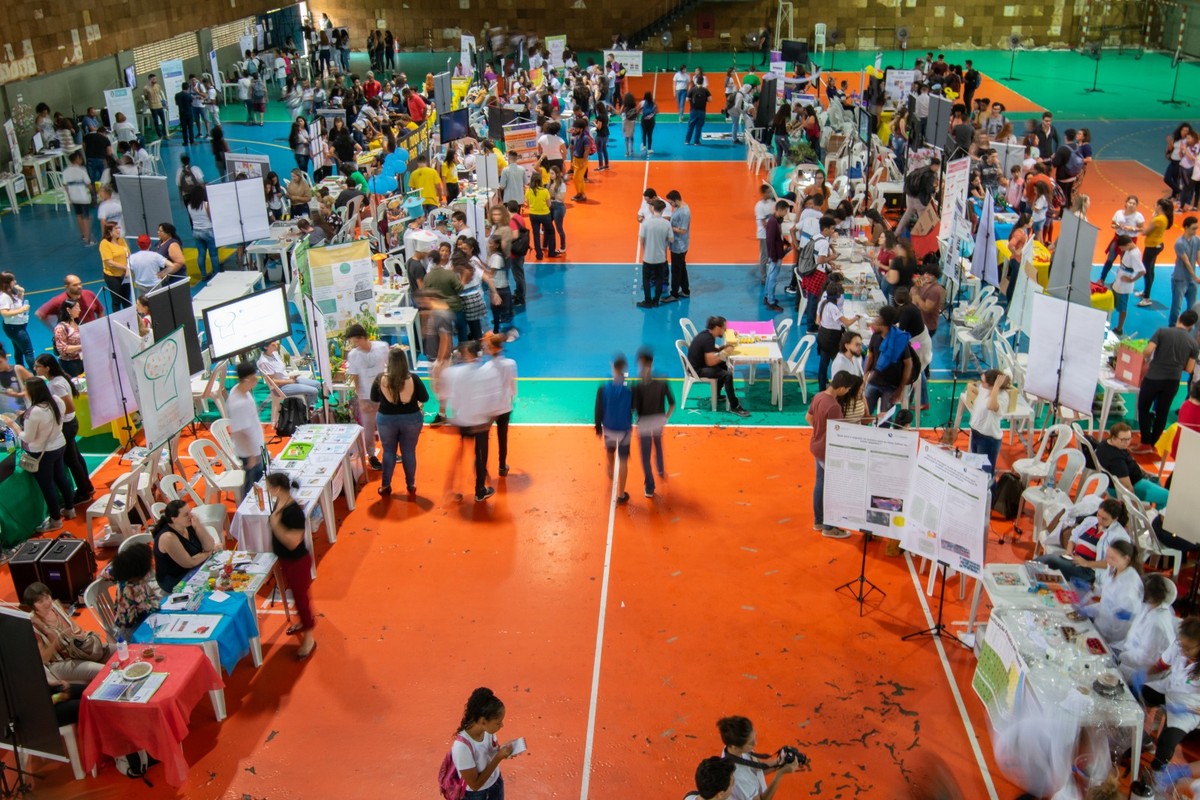 Semana da Tecnologia da UFRJ leva mais de 100 atividades a estudantes