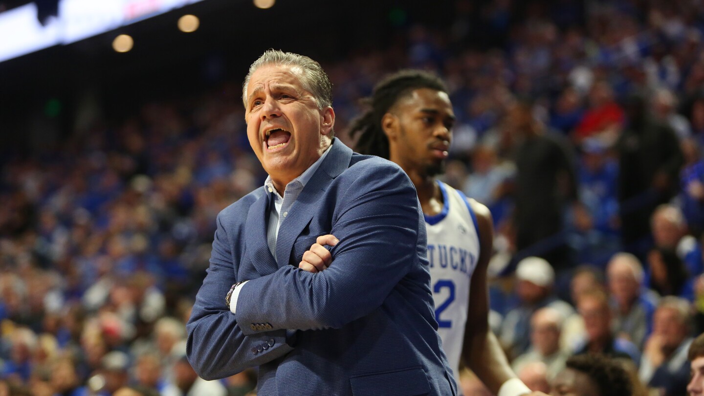 College Basketball Best Bets, Nov. 20: Kentucky Wildcats vs St. Josephs Hawks