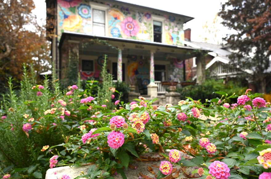 ‘These are the colors of my Mexico’: Charlotte historic home adds a new, joyful chapter