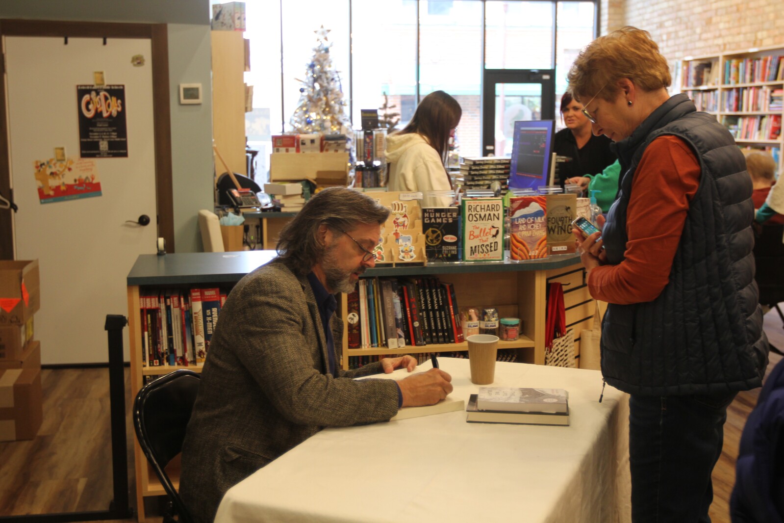 Author Allen Eskens makes Saturday stop at Detroit Lakes’ Bluebird Books