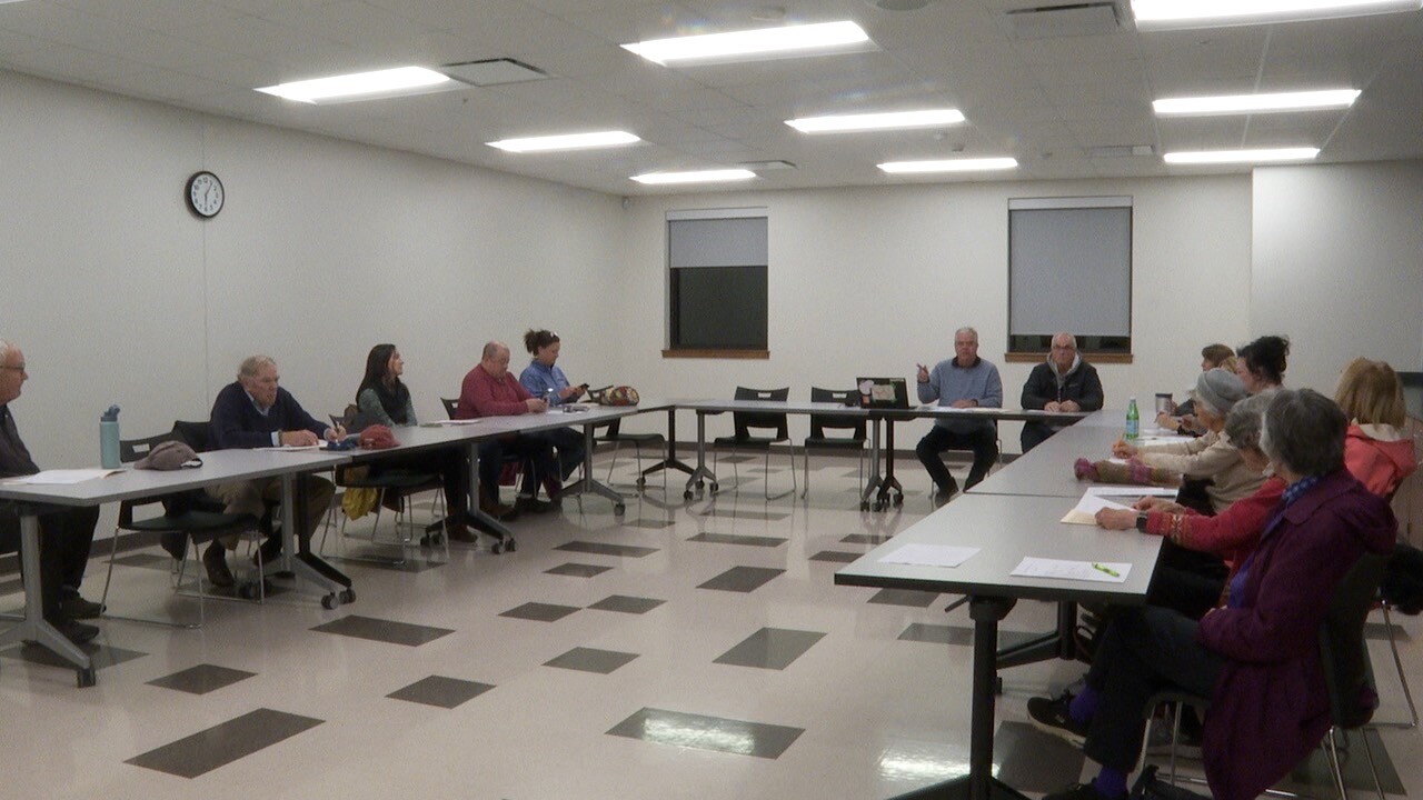 What’s the dam problem? Town of Orchard Park officials and residents discuss beavers occupying local park