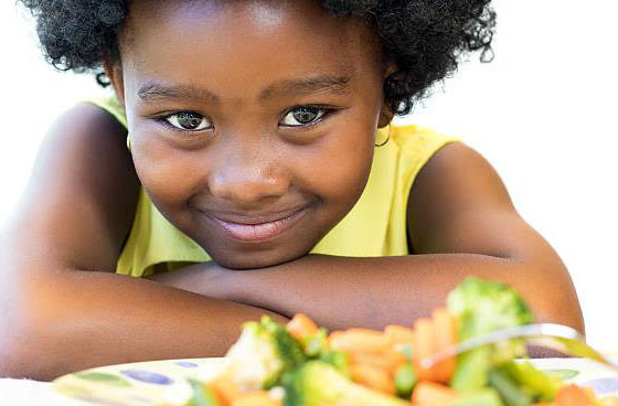 How to promote healthy eating habits in your child