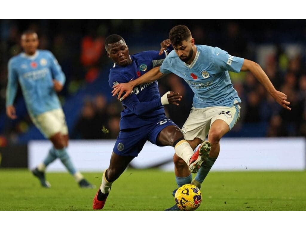 Chelsea e Manchester City protagonizam clássico de oito gols e empatam pela Premier League