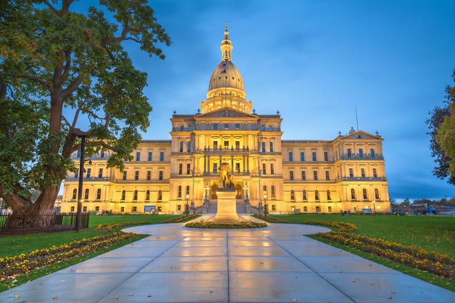 Michigan House passes financial transparency bills in marathon session