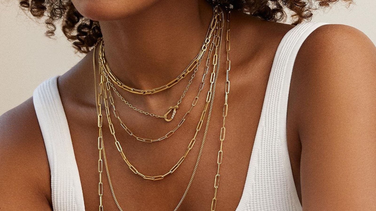 Holiday Gift Guide 2023: The Coolest Chain Jewelry For Women