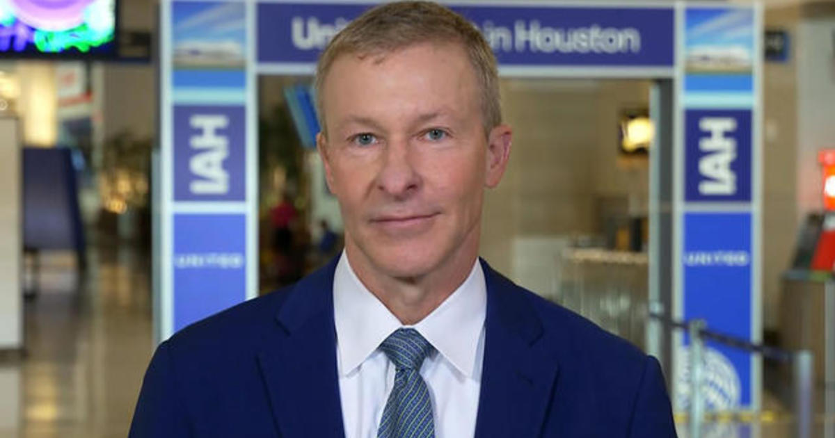 United Airlines CEO Scott Kirby addresses pilot mental health concerns