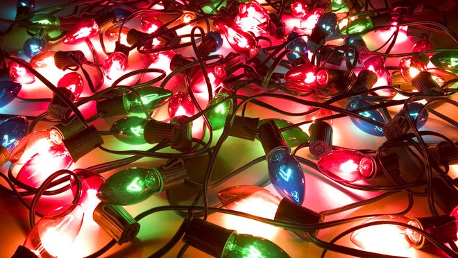 From lights to cooking, 4 tips to help celebrate the holiday season safely in Wilmington