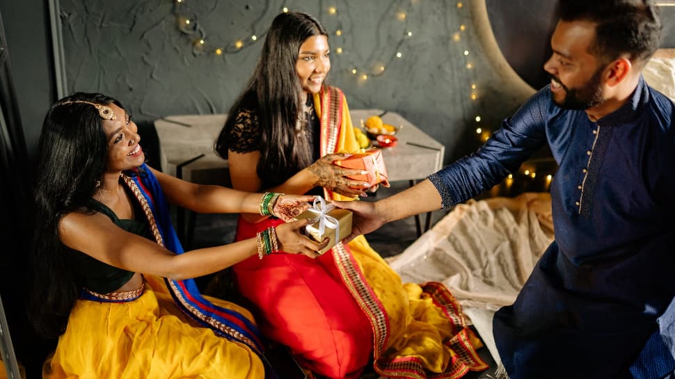 Diwali 2023 Gift Ideas: 6 Last-Minute Beauty And Fashion Items For A Perfect Surprise