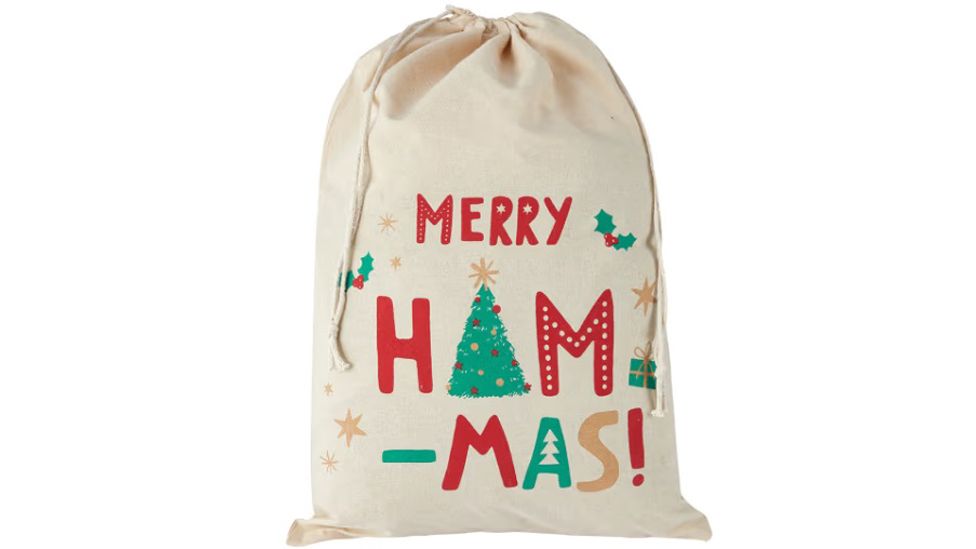 Kmart: Australian supermarket pulls ‘Merry Ham-mas’ Christmas bag