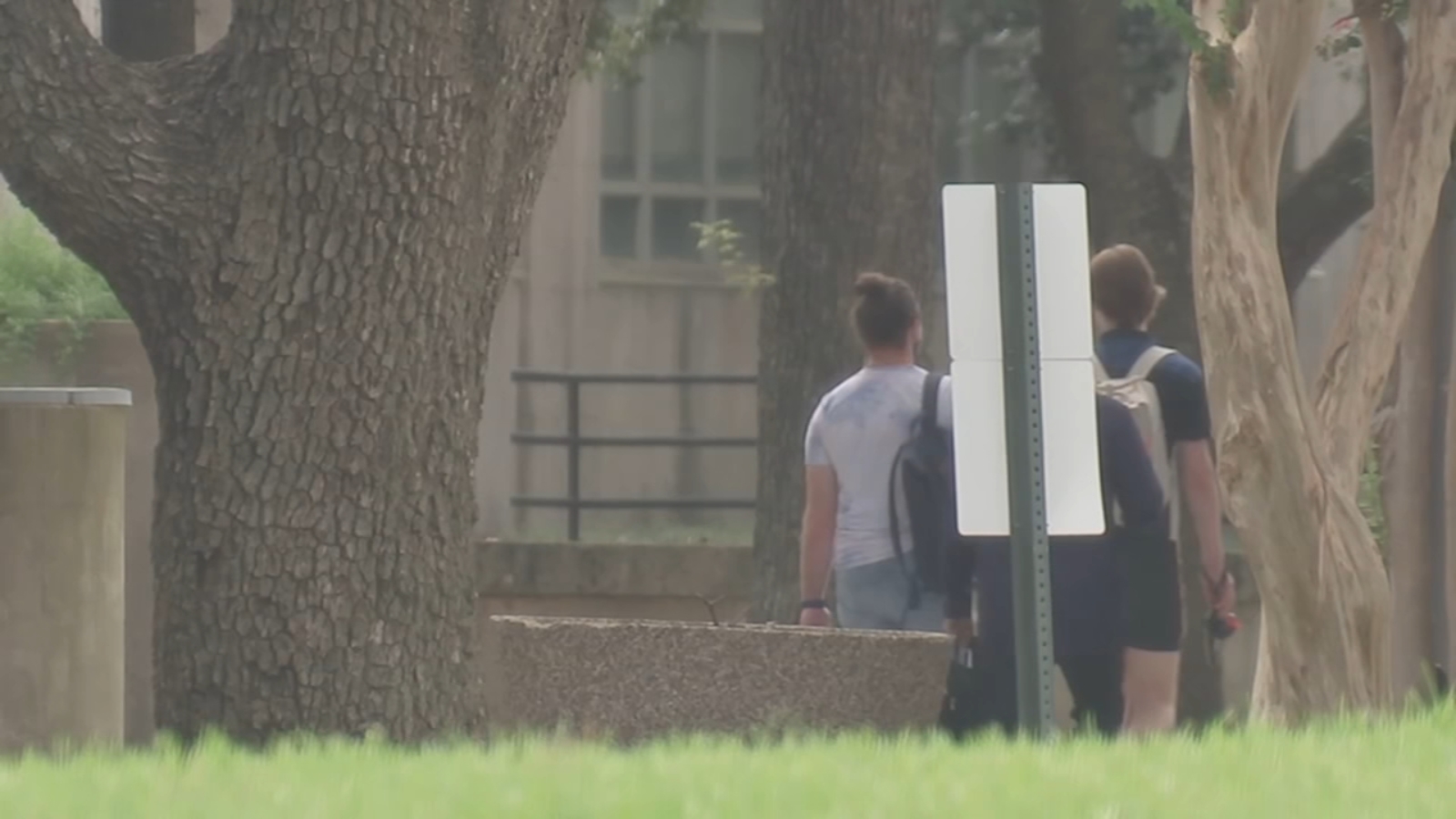 University of Houston student being treated for tuberculosis; case reported as isolated incident