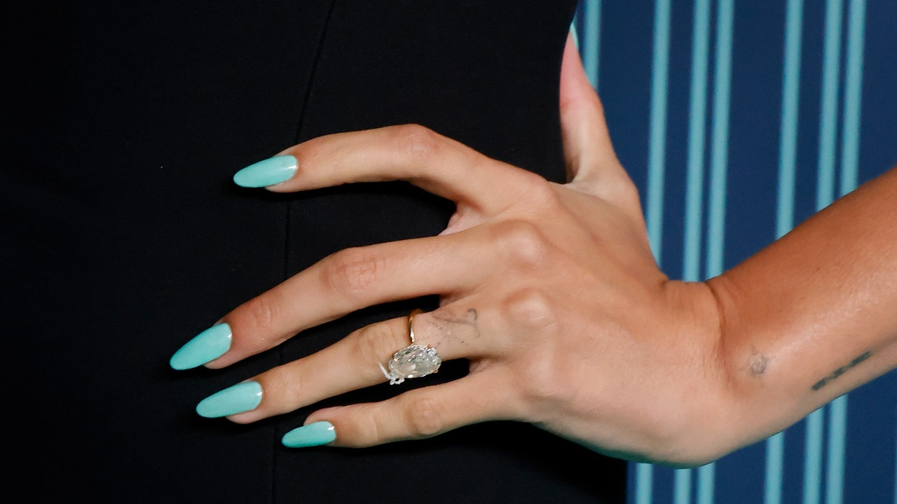 15 Instagram Worthy Engagement Nail Ideas