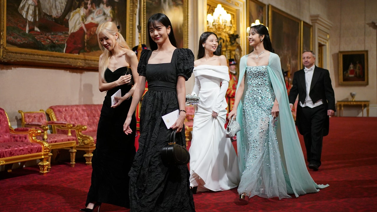 Blackpink attends a state dinner at Buckingham Palace in royal fashion