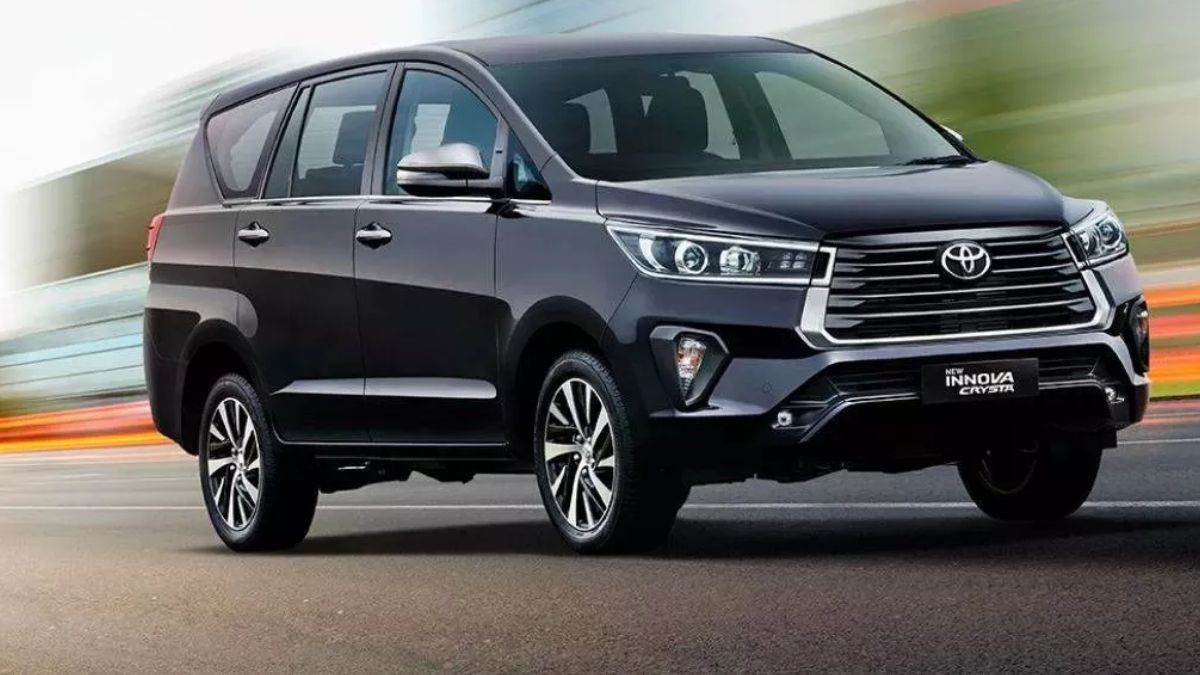 Toyota Innova HYCROSS को खरीदने के बाद करना होगा लंबा इंतजार, गाड़ी पेट्रोल और हाइब्रिड दोनों ही ऑप्शन में आती है – Toyota Innova Highcross Toyota Innova Highcross Price Toyota Innova Highcross Features