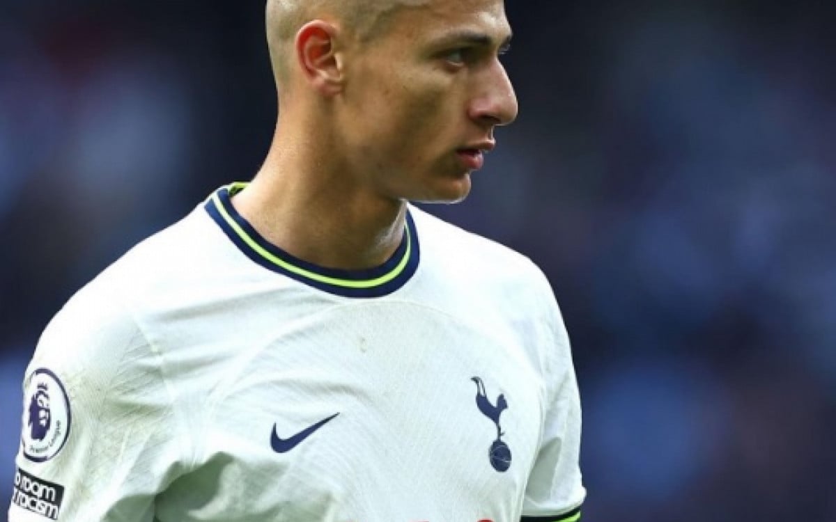 Alvo do futebol árabe, Richarlison pode ser vendido pelo Tottenham na próxima janela | Esporte