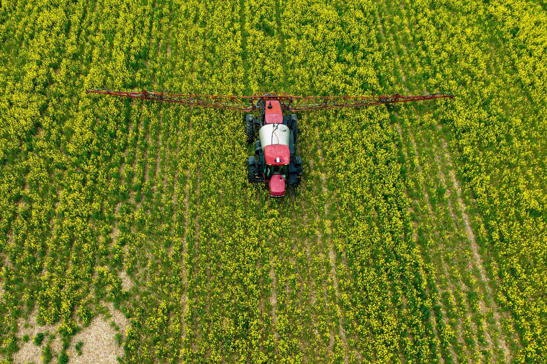 Reducing pesticides in food: Major food manufacturers earn an F grade