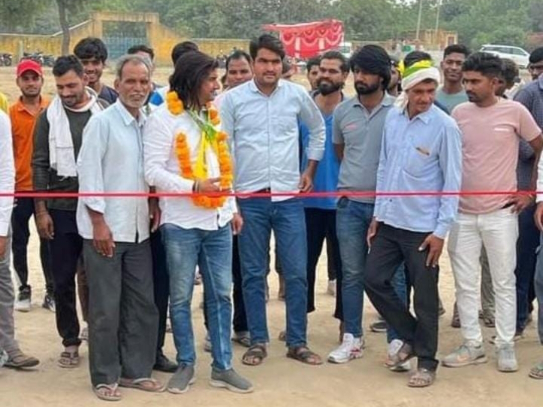 पांच दिवसीय क्रिकेट प्रतियोगिता का शुभारंभ: श्री जुझार क्रिकेट क्लब की टीम ने जीता उद्घाटन मैच