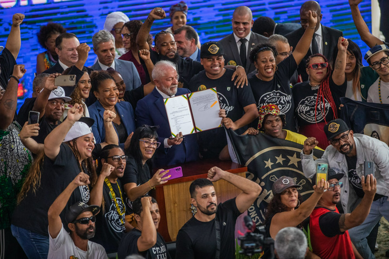 Em ato histórico, presidente Lula assina Decreto de Valorização e Fomento à Cultura Hip-Hop no país