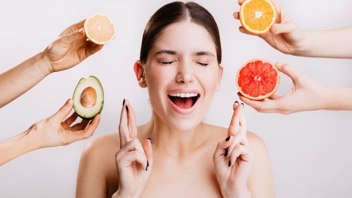 Skin Care Tips: सर्दियों में पाना चाहते हैं चमकदार और निखरी त्वचा, तो डाइट में जरूर शामिल करें ये फूड आइटम्स – Eat healthy food to get glowing skin in hindi