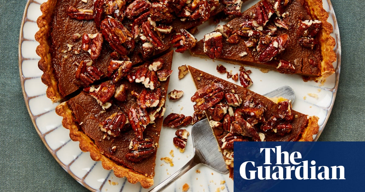 Meera Sodha’s vegan pumpkin pie with caramelised maple pecans – recipe