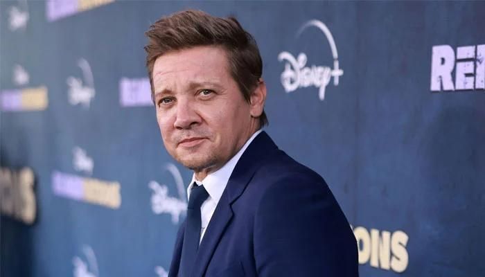 Jeremy Renner Thanks Fans 10 Months After Near-Fatal Tragedy