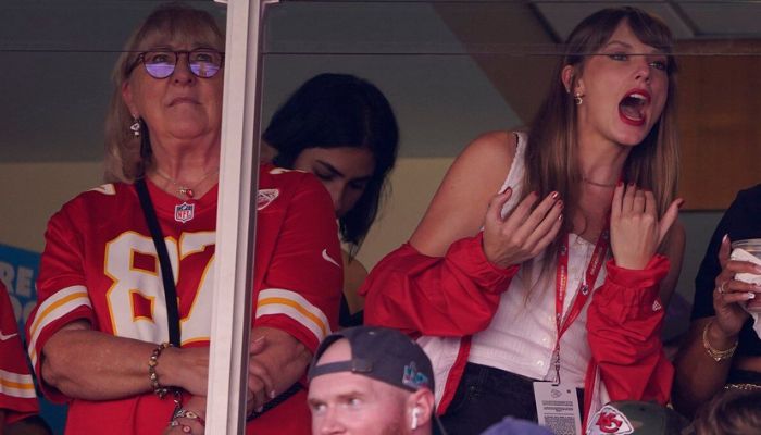 Taylor Swift Makes a Bold Move in Public to Show She Owns Travis Kelce