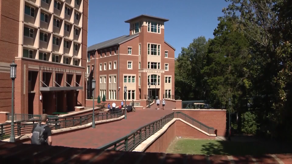 Professor at UNC Charlotte teaching students about the intersection of sports and data