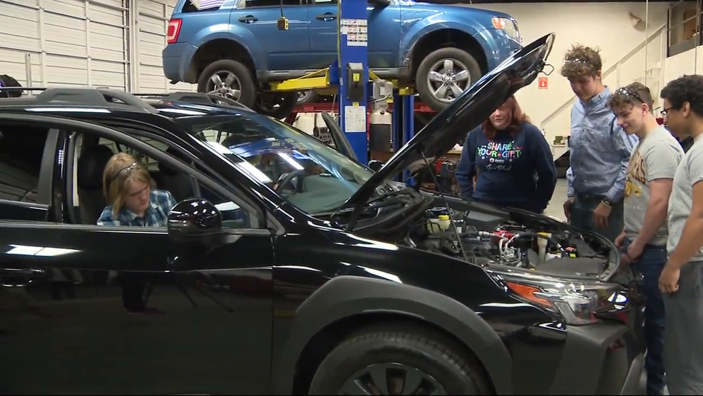 Subaru donates 2023 Outback to Campbell County Technical Center’s automotive program