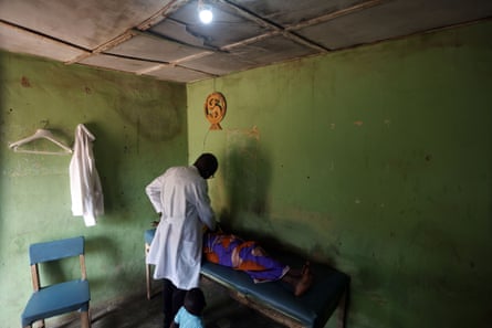 Solar energy could power all health facilities in poorer countries and save lives, experts say