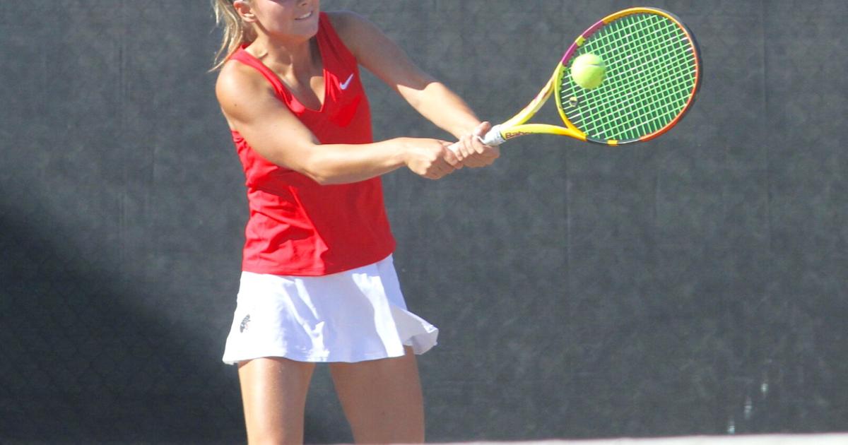 Most of top seeds advance at PAL tennis tournament