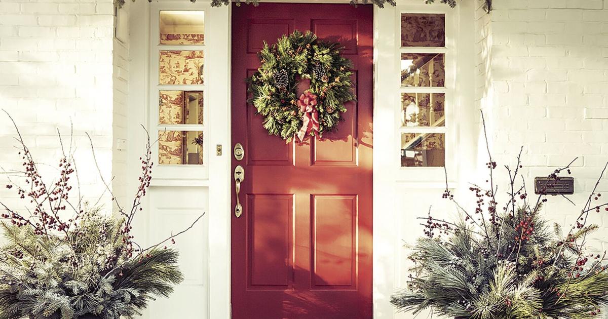 Holiday wreath dos and don’ts