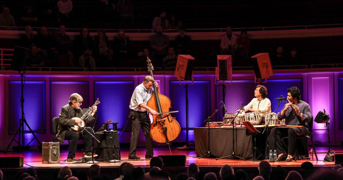 Bela Fleck packs the Palladium at the Center for the Performing Arts