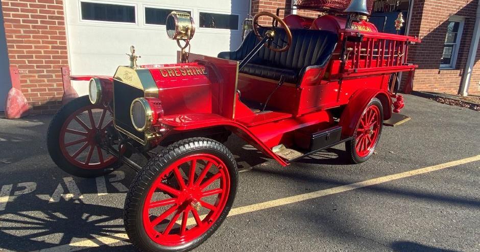 Cheshire vintage fire truck takes top prize