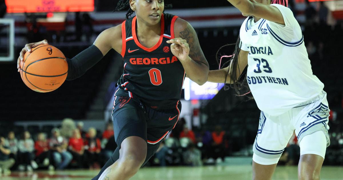 Georgia women’s basketball powered by career performances in 77-57 victory over Mercer