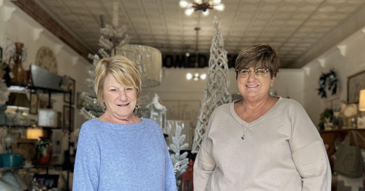 New consignment shop offers home decor in downtown New Albany