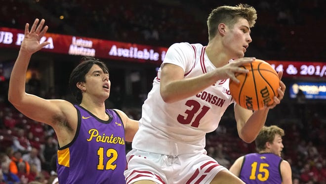 Here are the starters and key reserves for the Wisconsin Badgers men’s basketball team