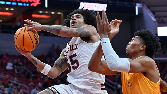 Louisville basketball takes step back in second game of season as it falls to Chattanooga